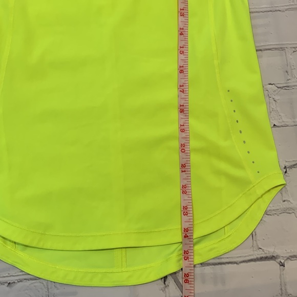 Lululemon Sculpt Reflective Tank Highlight Yellow - Picture 12 of 14